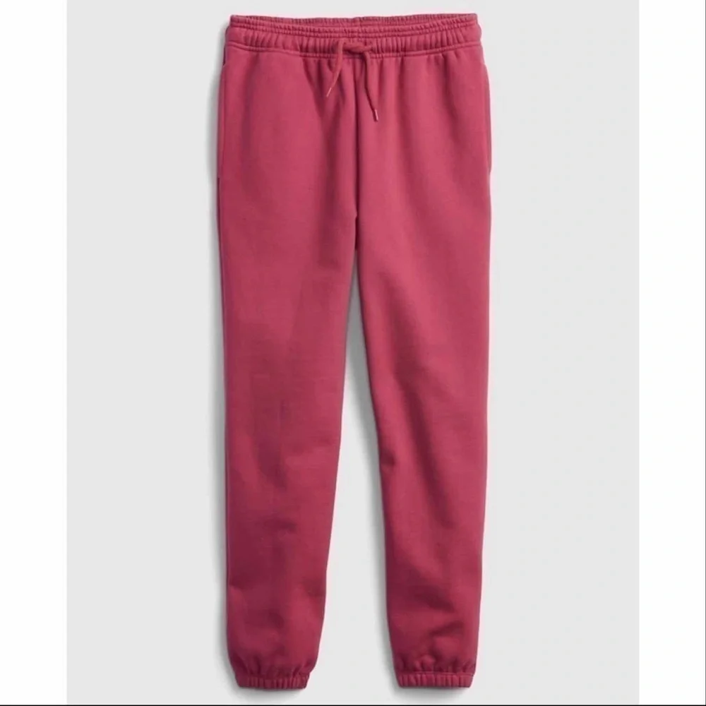Gap Kids NWOT Gen Good Joggers in Raspberry Glaze